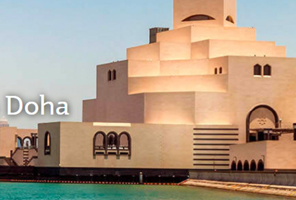 Catar reabre para viajantes vacinados, inclusive brasileiros