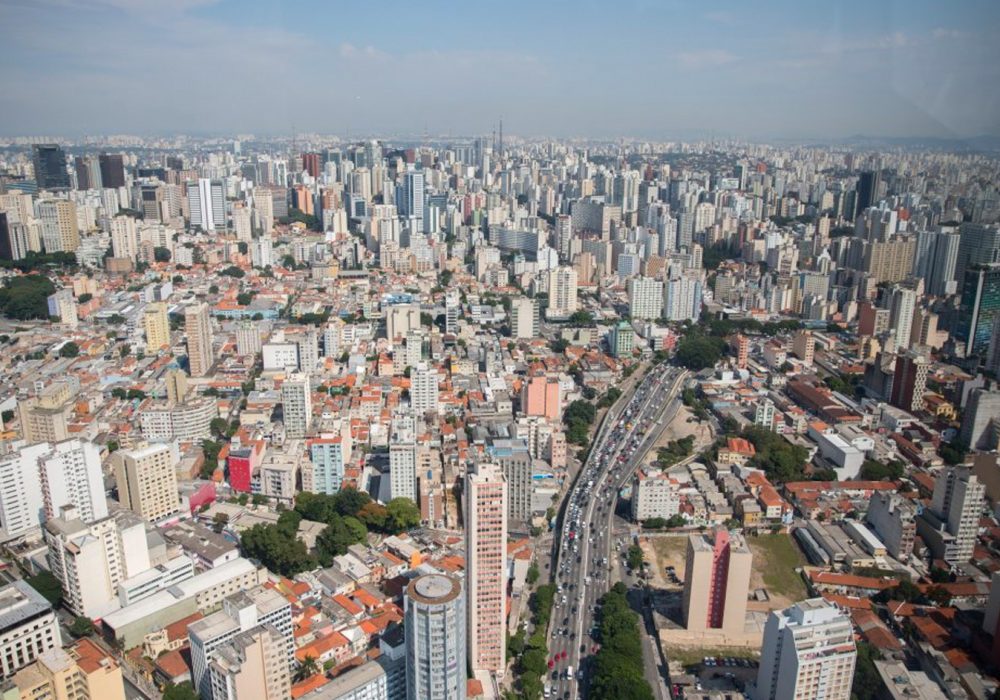 Certificado de vacina em São Paulo é adotado em espaços públicos