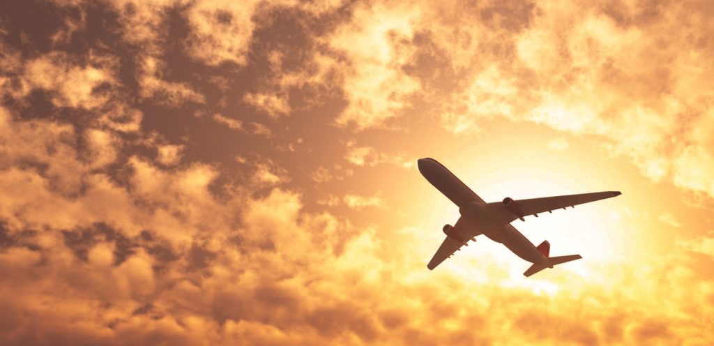 Quando passagens Premium Economy valem a emissão com milhas