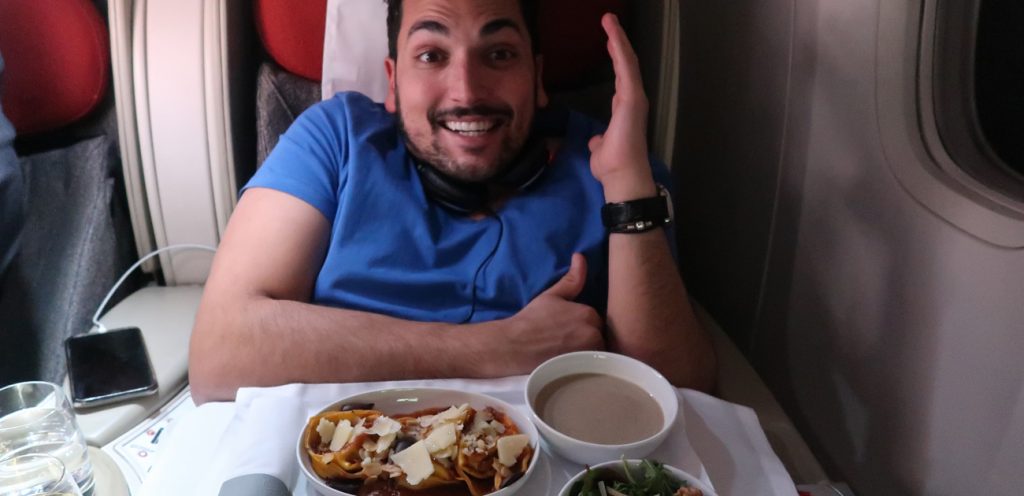 Destaque - Avião Executiva LATAM