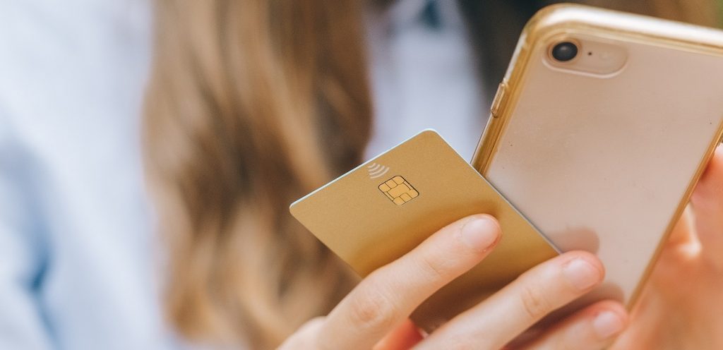 Cartões de bancos digitais que dão acesso à Salas VIP