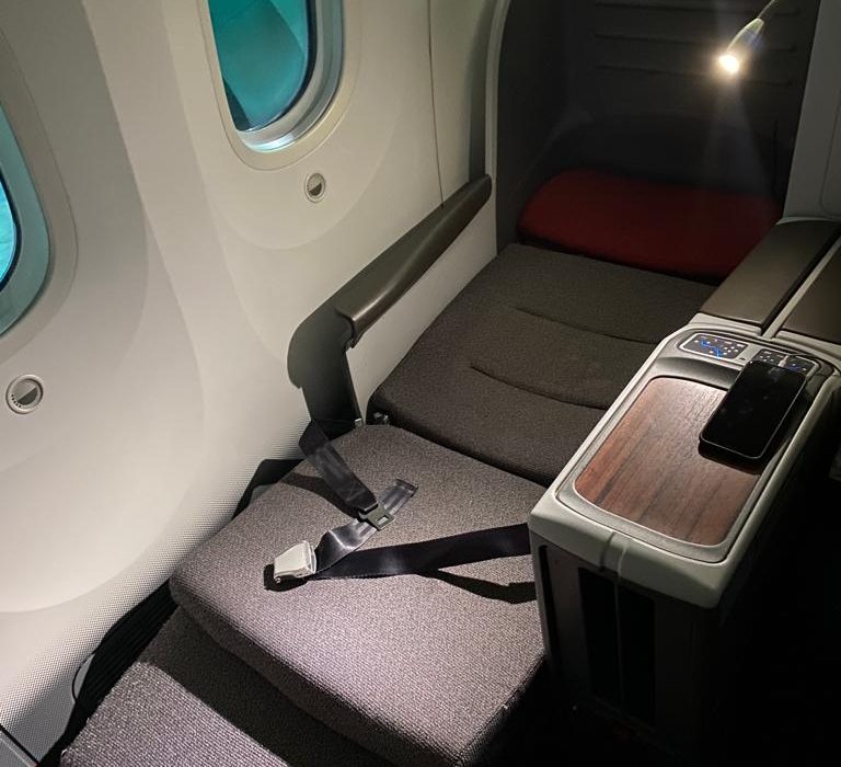 Como é voar na Executiva da Latam de São Paulo a Santiago