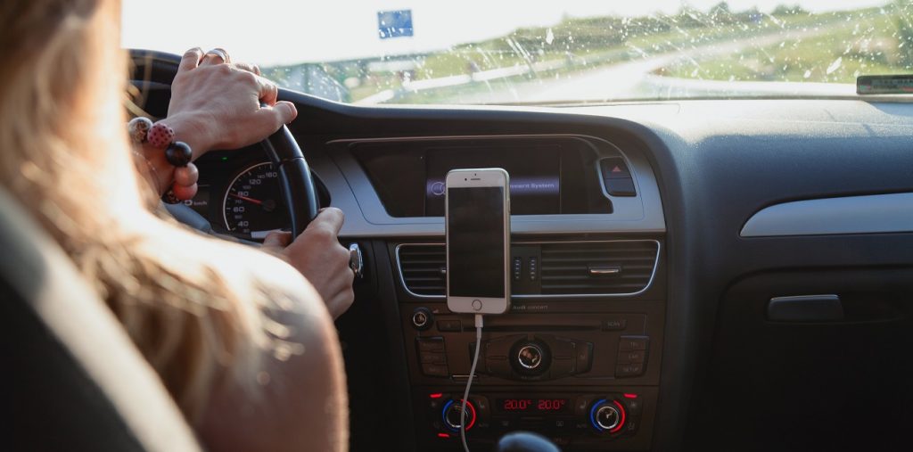 O que levar em conta antes de alugar um carro para viajar