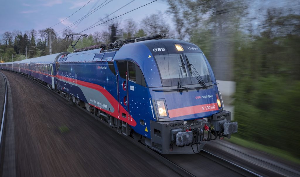 Trens com cápsulas individuais - confira detalhes dessa e de outras cabines