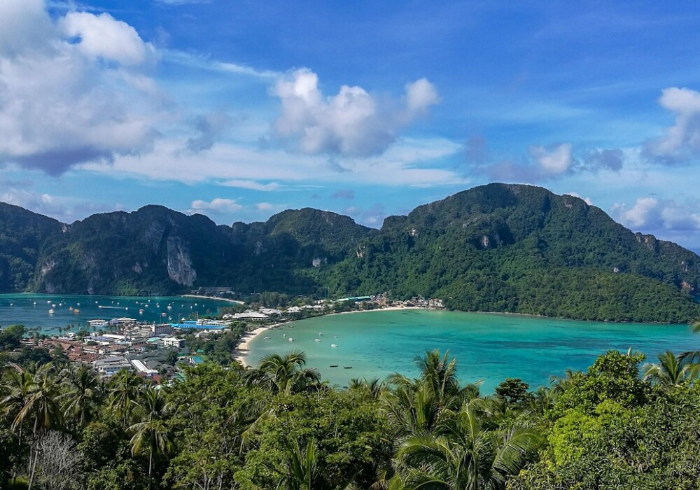 Como chegar em Phi Phi, na Tailândia?