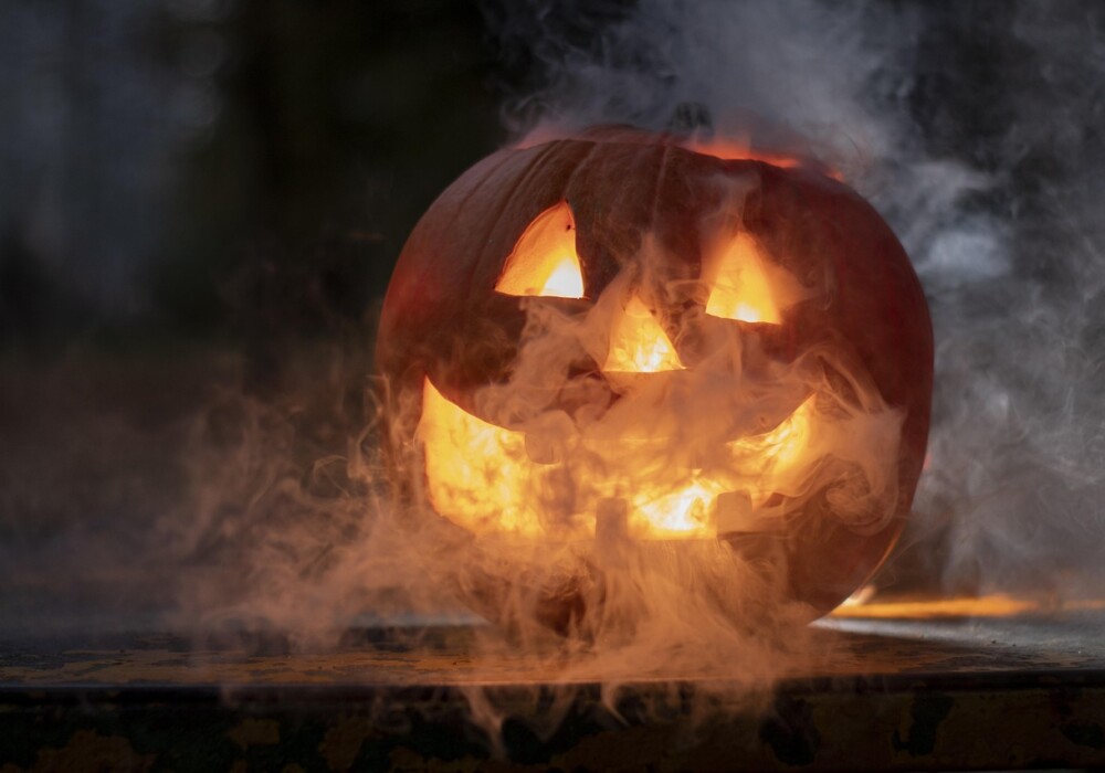 4 sugestões para viajar no Halloween e aproveitar a data com roteiros temáticos